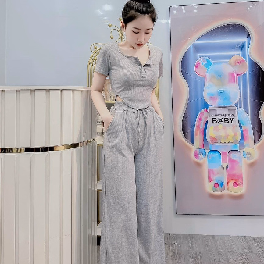 Set Bộ Đồ Nữ Áo Croptop Cổ Tròn Tay Ngắn Kèm Quần Dài Chất Len Tăm M916 - Lisa - Ảnh 2