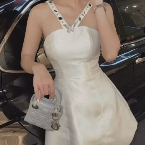 Đầm Tapda Đính Đá Sang Chảnh V276 - Cloudy Dress