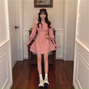 Đầm Kate Đính Nut Dáng Chữ A Cute V288 - Cloudy Dress