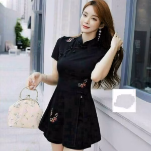 Set Đùi Cổ Tàu Nút Mâmy Họa Tiết Cổ Điển V356 - Haka Mây