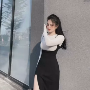 Set Áo Kèm Đầm Xẻ Tà Ôm Eo Sang Chảnh V369 - Haka Mây