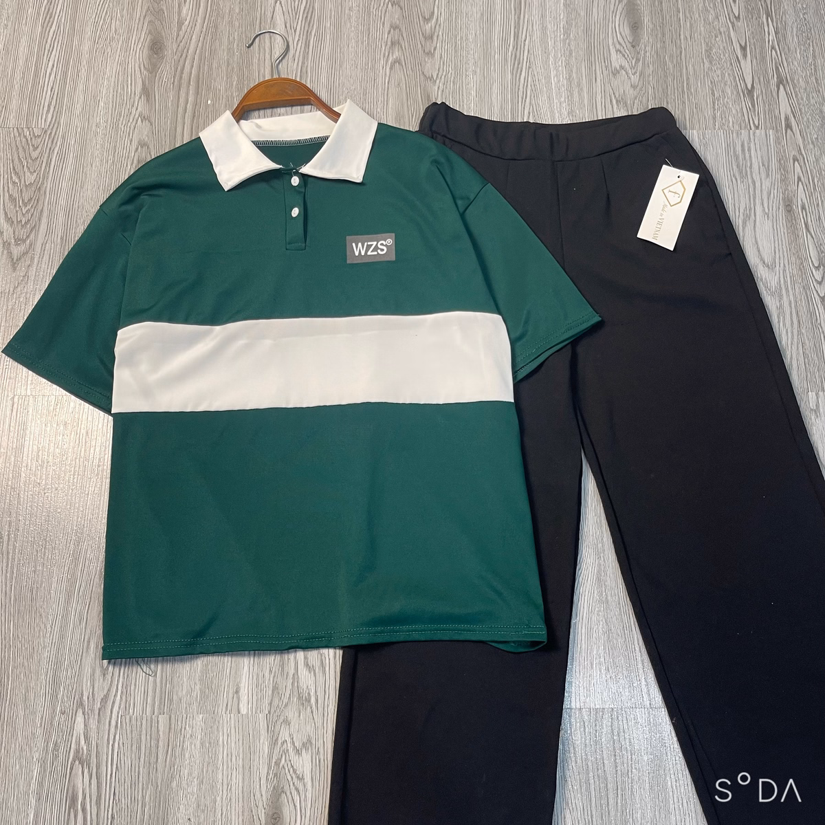 Set Bộ Áo Thun Polo Wsz Xanh + Quần Ống Rộng Đen Cạp Chun Hack Dáng - Ảnh 2