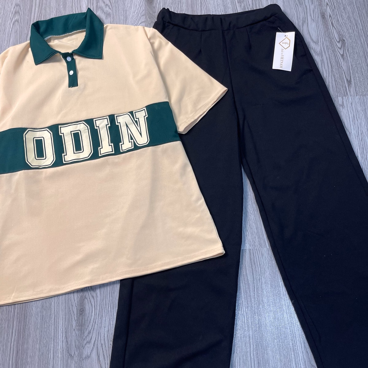Sét Bộ Nữ, Gồm Quần Ống Rộng Cạp Chun Đen Hack Dáng + Mix Kèm Áo Polo Chữ -Odin - Ảnh 4