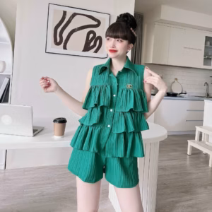 Set Đồ Bộ Chất Đũi Áo Cổ Sơ Mi Sát Nách Kèm Quần Short M496 - Aine