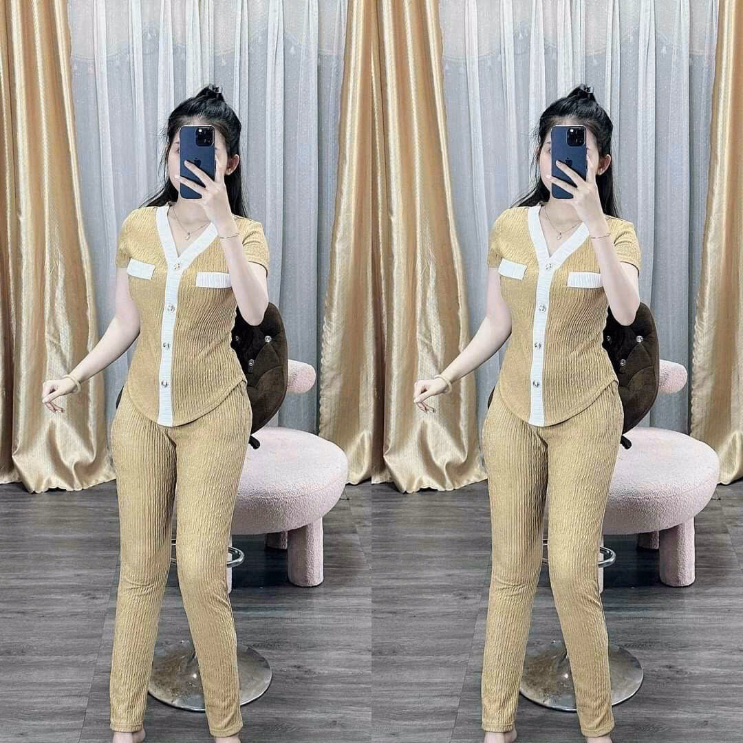 Set Bộ Đồ Nữ Áo Thun Cổ Tim Tay Ngắn Kèm Quần Dài Chất Thun Xốp M920 - Aine - Ảnh 2