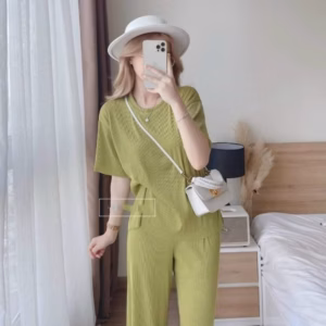 Set Bộ Đồ Nữ Áo Thun Form Rộng Tay Ngắn Kèm Quần Dài Chất Thun Gân M921 - Aine