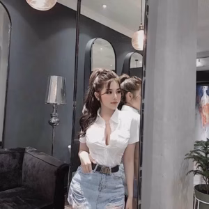 Áo Sơ Mi 2 Túi Chất Lụa Hàn - Lê Phương Boutique