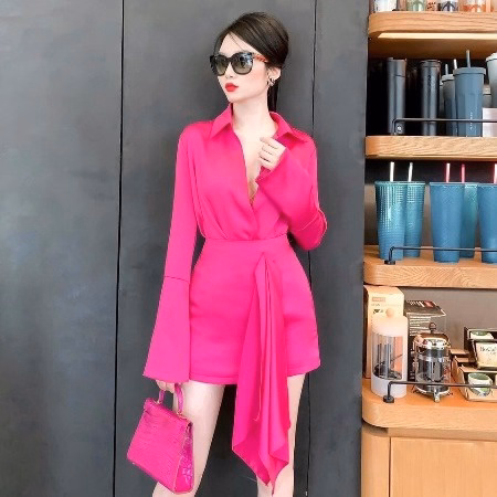 Đầm Nữ Cổ Yếm Nhún Ngực Hở Ôm Eo Dáng Dài Chất Nhung Tuyết Av02H - Aine - Ảnh 2