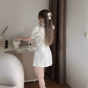 Set Áo Tay Phồng Cổ Lớn Cài Nút Nhật Đính Nơ (Váy Có Lót) V964H - Aine