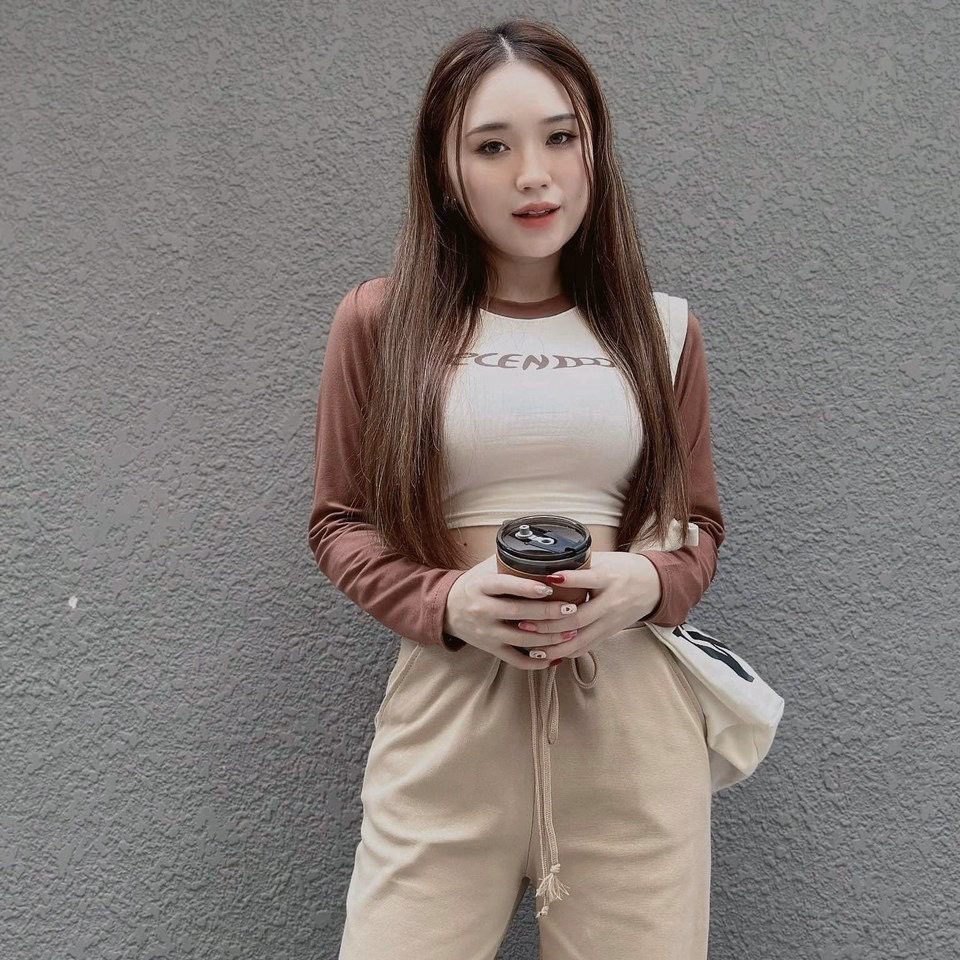 Set Bộ Đồ Nữ Thun Dài Tay Crotop Mix Quần Ống Rộng Cá Tính Dd909 - Nana House - Ảnh 8