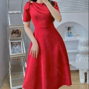 Đầm Xòe Dài Kèm Phụ Kiện Chất Xốp Gạo V948H - Aine