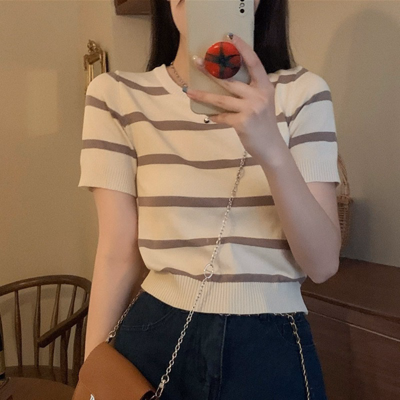 Áo Len Cộc Tay Cổ Tròn Dáng Croptop Họa Tiết Kẻ Nhiều Màu Slcxa184 - Chipxinhxk - Ảnh 3