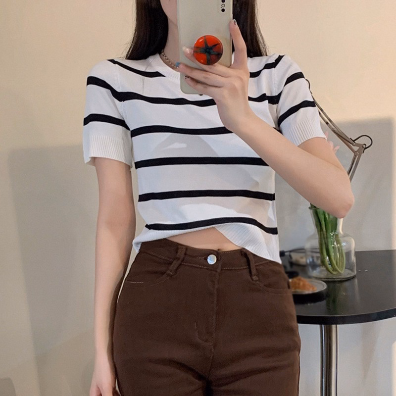 Áo Len Cộc Tay Cổ Tròn Dáng Croptop Họa Tiết Kẻ Nhiều Màu Slcxa184 - Chipxinhxk - Ảnh 7