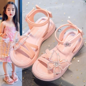 Giày Sandal Đế Mềm Chống Trượt Đính Bướm Đá Cho Bé Gái Nh01 - Be Yourself