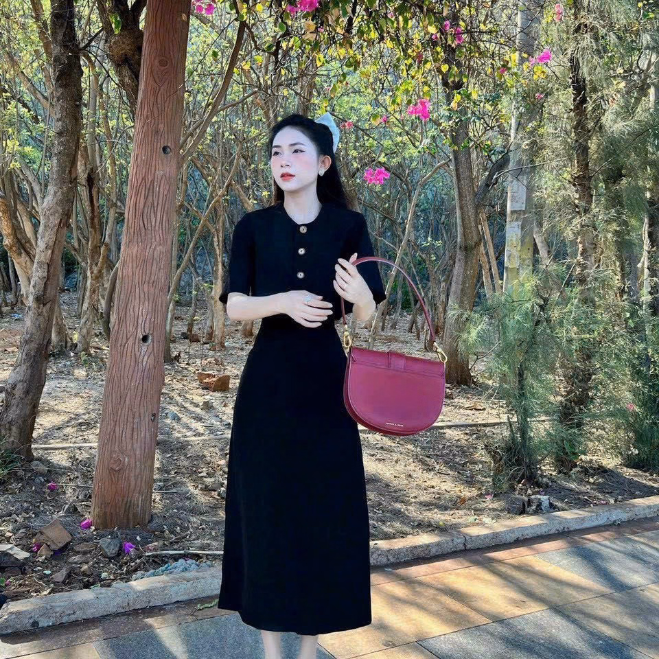 Set Bộ Váy Nữ Áo Crotop Đính Nút Mix Chân Váy Dài Q21- Sam Store - Ảnh 4