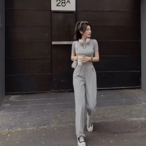 Set Bộ Đồ Nữ Thun Gân Áo Crotop Mix Quần Ống Suông Bt979 - Nana House