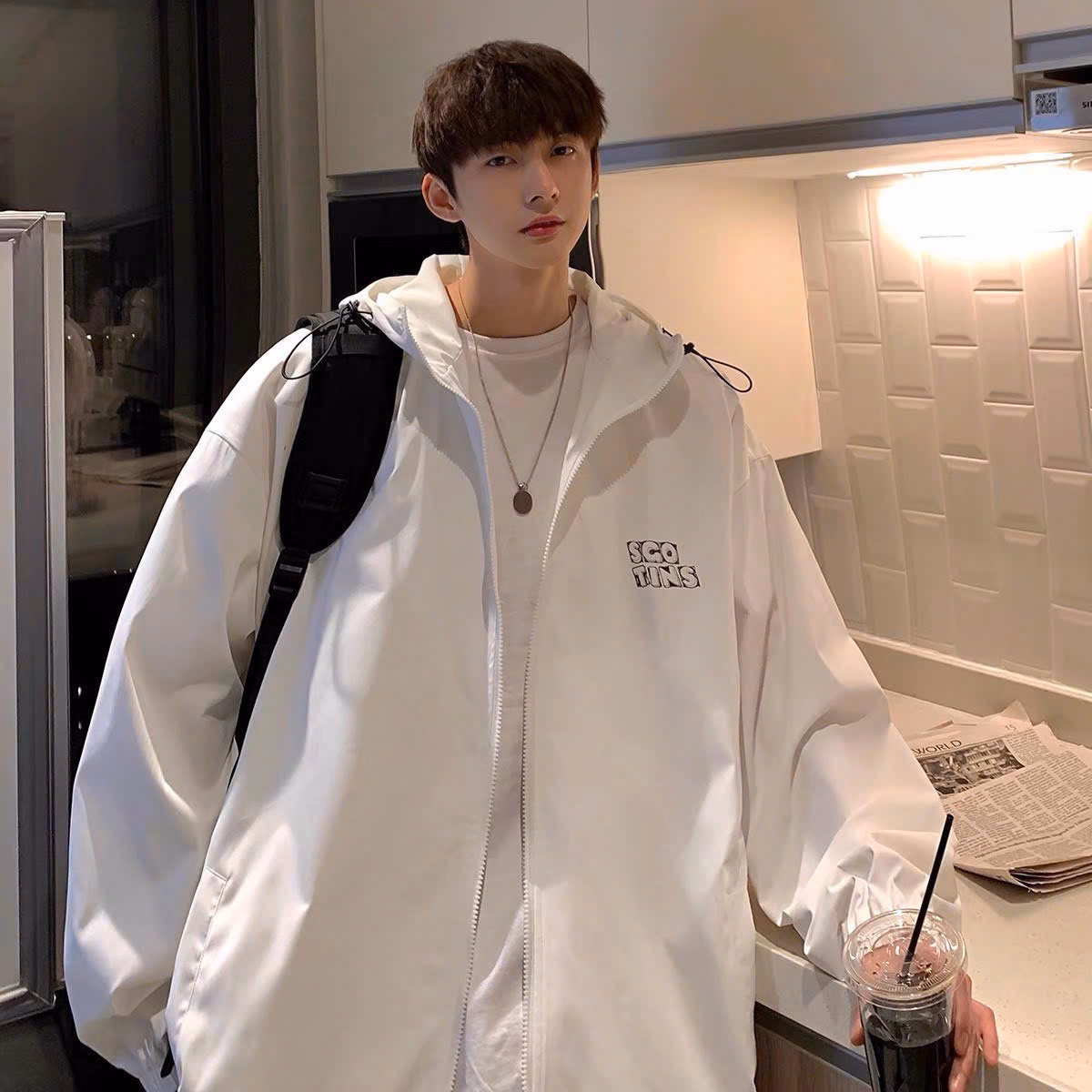 Áo Khoác Dù Nam Nữ Họa Tiết In Thêu Chữ Scotins Form Rộng Bigsize Có 2 Lớp Nón Chống Nắng Cực Xịn Xò Mẫu Mới Cute Hot Trend - Htm Fashion - Ảnh 4