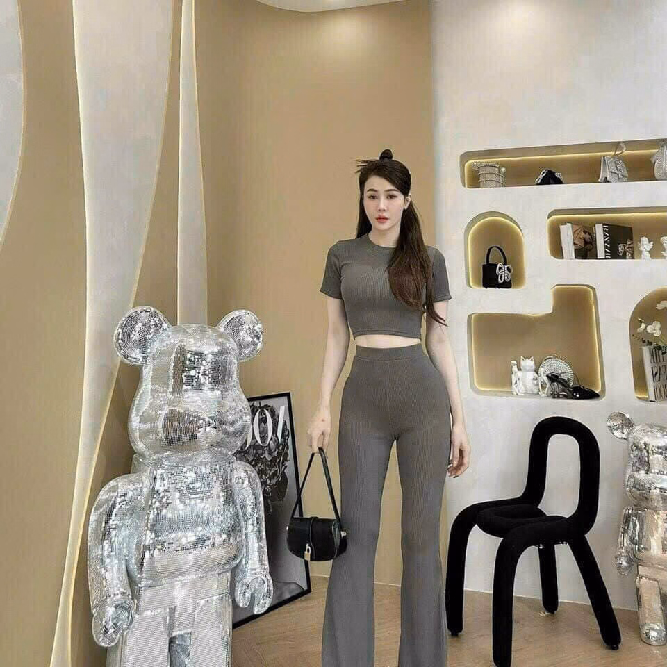 Set Bộ Đồ Nữ Thun Gân Áo Crotop Quần Ống Loe Sa120 - Sam Store