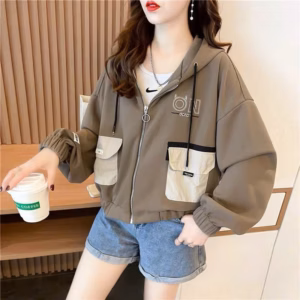 Áo Khoác Nữ Phối Kiểu Lửng Lửng Croptop Có Nón Chất Liệu Vải Bao Tốt Logo Thêu Túi Hộp Siêu Ngầu Hàng Hot Trend-Htm Fashion