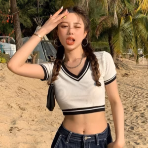 Áo Crotop Cổ Tim Phối Viền Ôm Body Chất Thun Gân Gu351 - Nana House