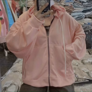 Áo Khoác Hoodie Nam Nữ Đi Theo Phong Cách Form Rộng Chất Vải Siêu Dày Dặn Và Mềm Mịn Kèm Túi Siêu Đáng Yêu Hàng Hot Trend-Htm Fashion