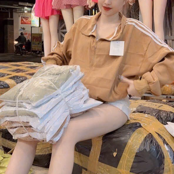 Áo Khoác Lửng Nữ Form Rộng Phối Dáng Siêu Đẹp Chạy Sọc Cánh Tay Bao Ngầu Chất Vải Mát Mẻ Hàng Hot Trend-Htm Fashion - Ảnh 3