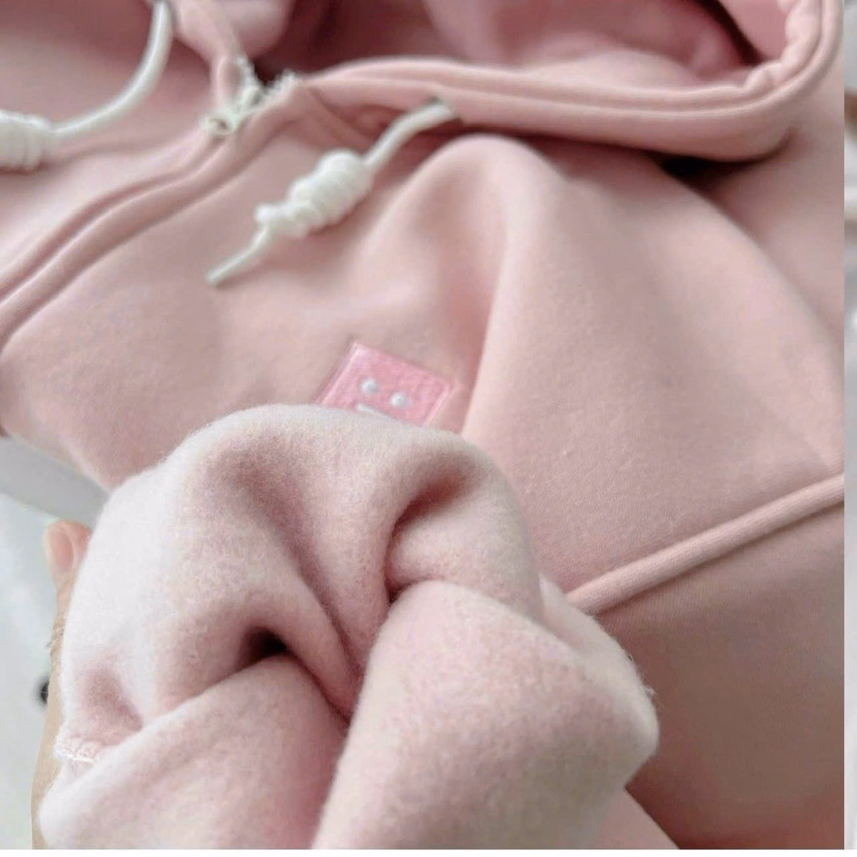 Áo Khoác Hoodie Nỉ Nam Nữ Dáng Khóa Kéo Cute Chất Vải Dày Dặn Với Dáng Form Rộng Có Mũ Cá Tính Áo Đẹp Hàng Hot Trend-Htm Fashion - Ảnh 5