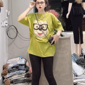 Set Bộ Đồ Nữ Áo Thun Gấu Pooh Phối Quần Legging Dài Bt823 - Nana House