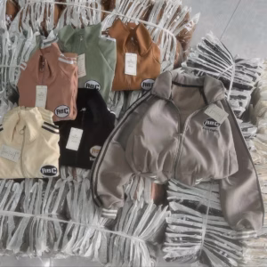 Áo Khoác Da Lộn Nữ Với Dáng Form Rộng Chất Liệu Vải Mát Mẻ Trước Áo In Chữ Abc Siêu Sắc Nét Áo Đẹp Hàng Hot Trend-Htm Fashion