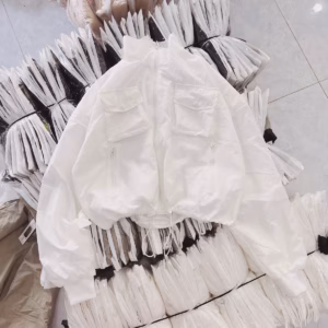 Áo Khoác Dù Nữ 2 Lớp Nữ Form Lửng Phối Túi Nắp Trên Túi Dưới Có Khoá Kéo Tiện Lợi Tp29 - Golden Dream