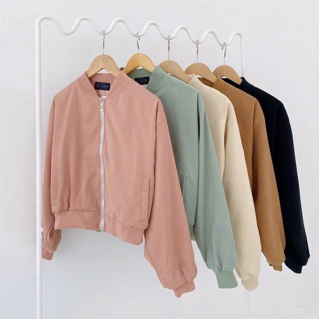 Áo Khoác Dù Nữ Với Chất Dáng Form Rộng Bao Đẹp Chất Liệu Vải Mát Mẻ Và Dày Dặn Áo Đẹp Hàng Hot Trend-Htm Fashion