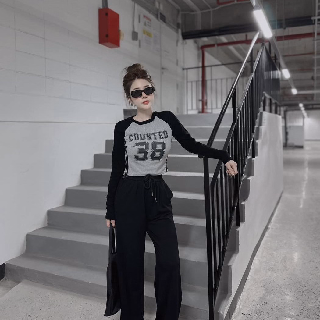 Set Bộ Đồ Nữ 38 Áo Crotop Tay Dài Mix Quần Ống Suông Sa854 - Sam Store - Ảnh 4