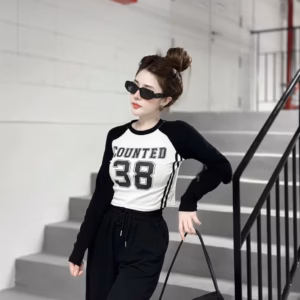 Set Bộ Đồ Nữ 38 Áo Crotop Tay Dài Mix Quần Ống Suông Bt855 - Nana House