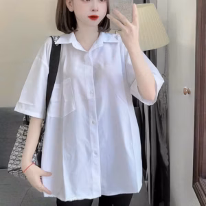 Áo Sơ Mi Trơn Nữ Đi Học Kiểu Dáng Lỡ Tay Chất Liệu Vải Mặc Mát Mẻ Phối Dáng Tinh Tế Form Rộng Bao Đẹp Hàng Hot Trend-Htm Fashion