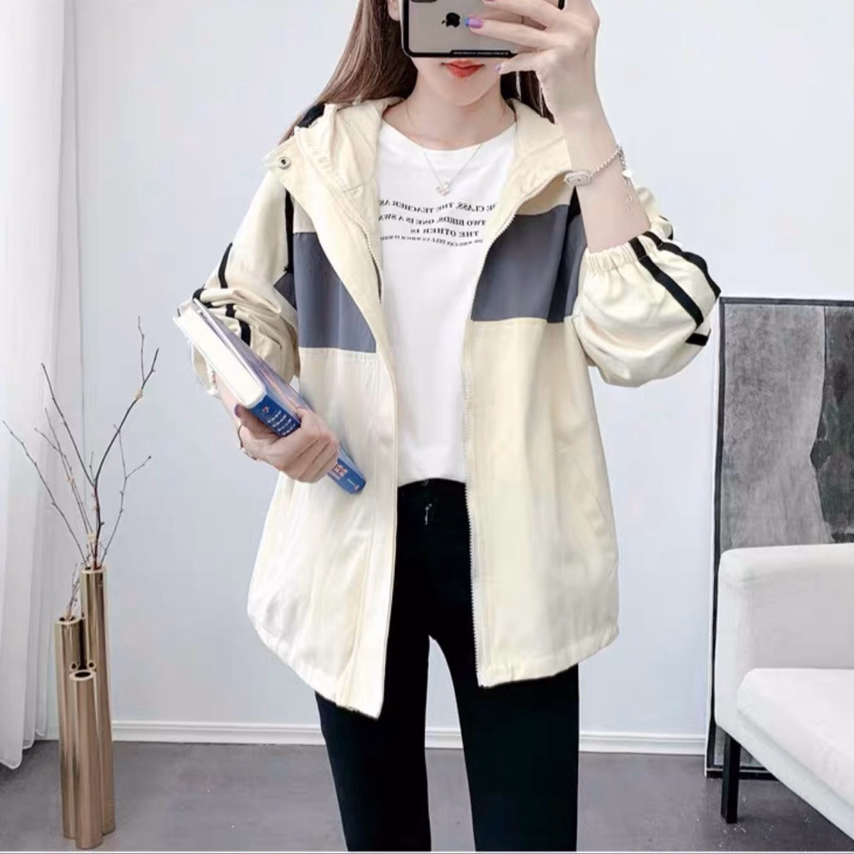 Áo Khoác Nữ Chống Nắng Phối Theo Sọc Tay Có 2 Màu Siêu Xinh Và Rất Tinh Tế Áo Đẹp Hàng Hot Trend-Htm Fashion - Ảnh 6
