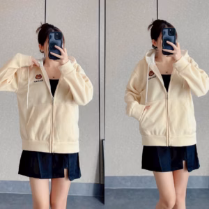 Áo Khoác Nỉ Nữ Có Chun Bo Tay Nhỏ Gọn Có Kèm Nón Trùm Đầu Có In Hình Gấu Trúc Hàng Hot Trend-Htm Fashion