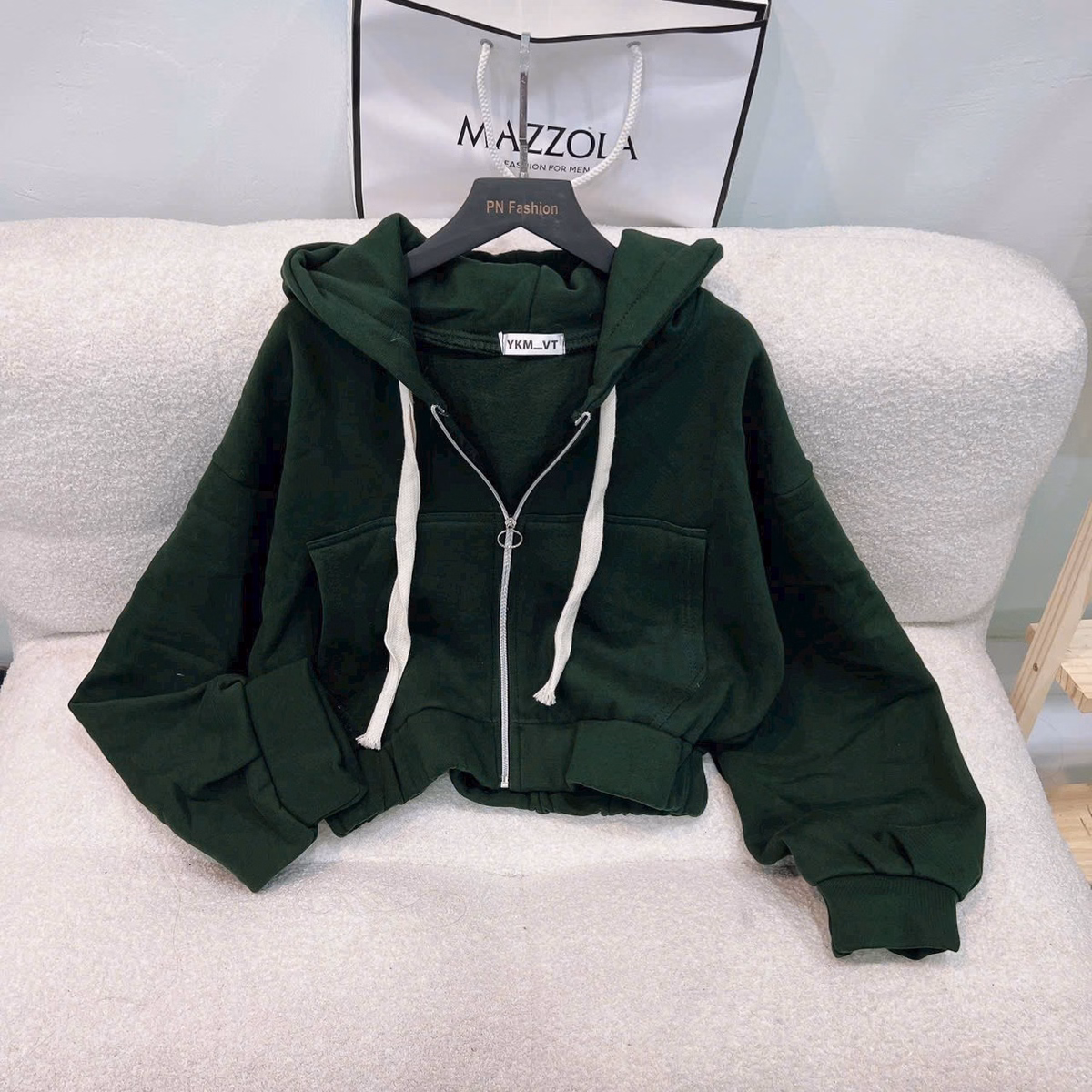 Áo Khoác Nữ Croptop Kiểu Lửng Nữ Chất Vải Nỉ Dày Bản To Nhiều Màu Sắc Áo Chuẩn Form Đẹp Hàng Hot Trend-Htm Fashion - Ảnh 4