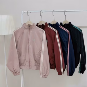 Áo Khoác Dù Nữ Phối Form Rộng Họa Tiết Bông Hoa Chạy Sọc Phối Màu Cực Xịn Có Bo Chun Áo Đẹp Hàng Hot Trend-Htm Fashion