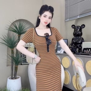 Đầm Váy Nữ Thun Gân Sọc Tay Ngắn Cổ Vuông Sa623 - Sam Store