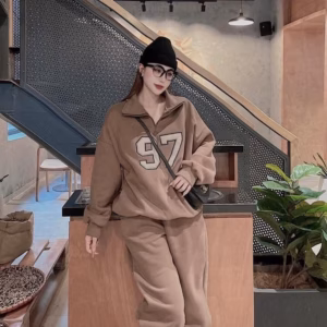 Sét Bộ Thun Nỉ Nữ Có In 97 Nổi Đẹp Form Dài Dành Cho Các Chị Đi Chơi Đi Dạo Bao Đỉnh Hiện Lên Cá Tính Hàng Hot Trend-Htm Fashion