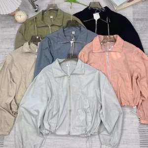 Áo Khoác Dù Nữ Phối Chất Vải Trơn Bo Form Đẹp Dáng Kiểu Lửng Kèm Khóa Zip Xịn Hàng Hot Trend-Htm Fashion