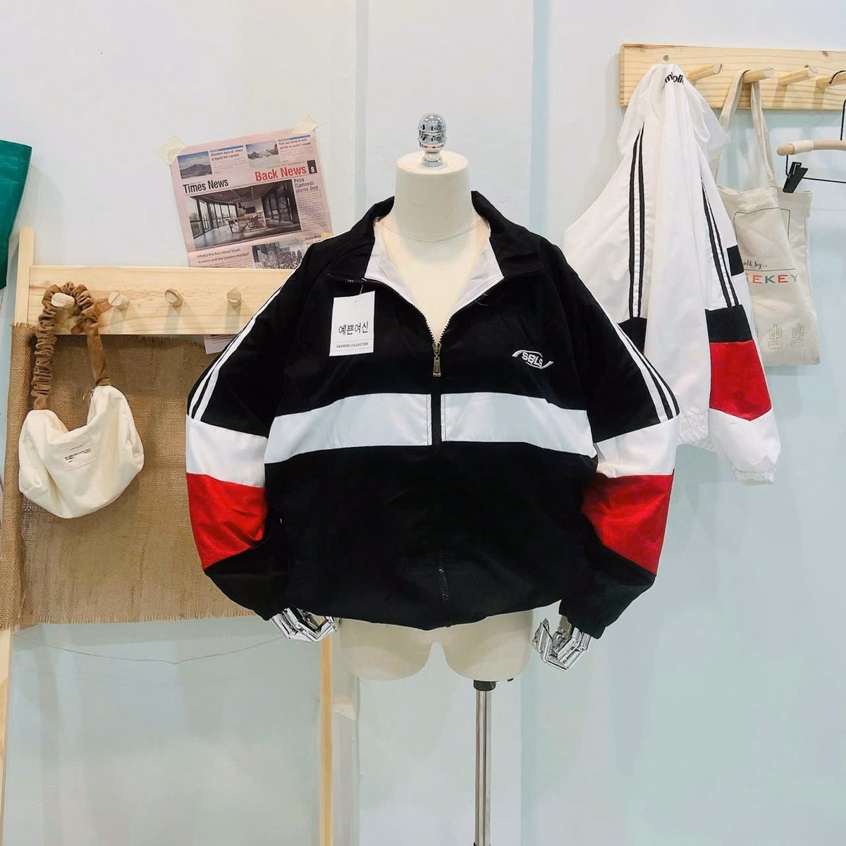 Áo Khoác Dù Mero Có In Chữ Sbls Phối Màu Sọc Cực Xịn Chất Vải Mát Form Rộng Có Bo Chun Siêu Xinh Hàng Hot Trend-Htm Fashion - Ảnh 2