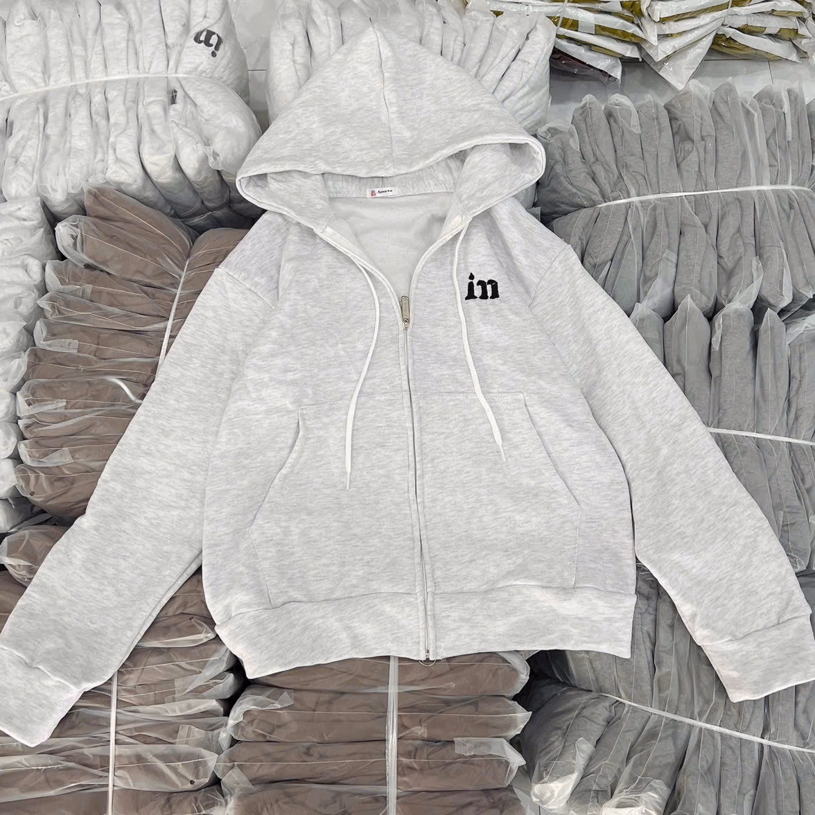 Áo Khoác Nỉ Nam Nữ Thêu Nổi Chữ In Chất Vải Dày Mịn Dáng Form Rộng Kèm Nón Trùm Đầu Siêu Xinh Hàng Hot Trend-Htm Fashion - Ảnh 4